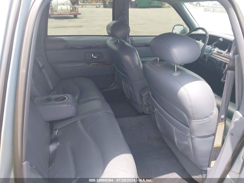 1997 Lincoln Town Car Signature VIN: 1LNLM82W5VY759961 Lot: 39989394