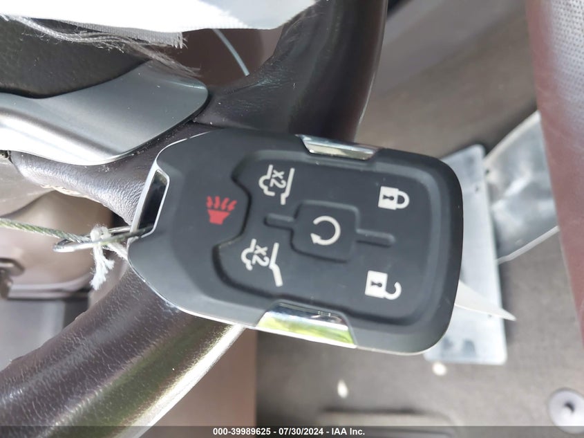 1GNSCCKC3JR223226 2018 Chevrolet Tahoe Premier