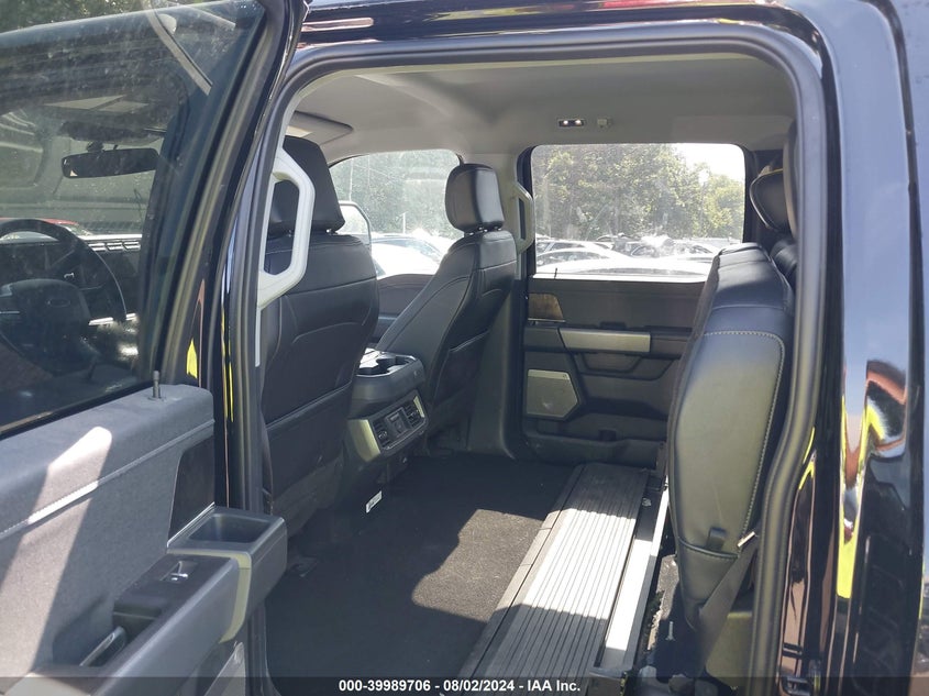 2023 Ford F250 Super Duty VIN: 1FT8W2BNXPED25158 Lot: 39989706