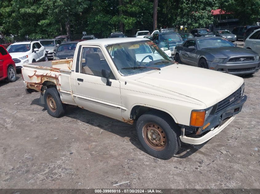 1986 Toyota Pickup 1/2 Ton Rn50 VIN: JT4RN50R9G0113282 Lot: 39989815