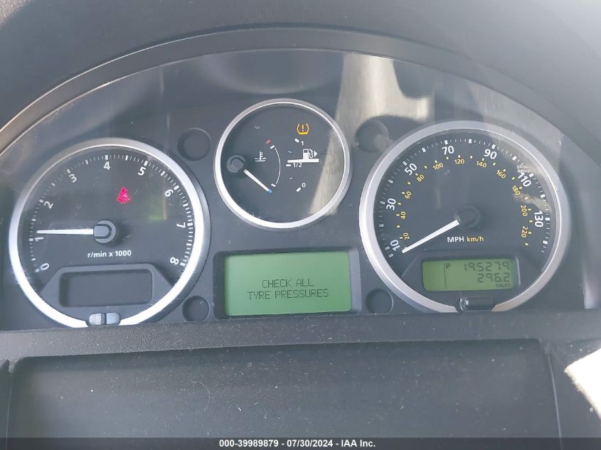 2007 Land Rover Range Rover Sport Hse VIN: SALSF25477A105307 Lot: 39989879