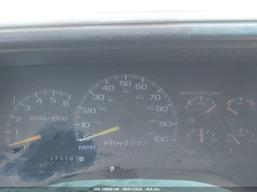 1999 GMC Suburban K1500 VIN: 3GKFK16RXXG545990 Lot: 39990106