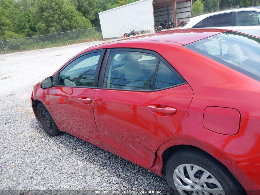 2018 TOYOTA COROLLA LE - 5YFBURHE8JP769533