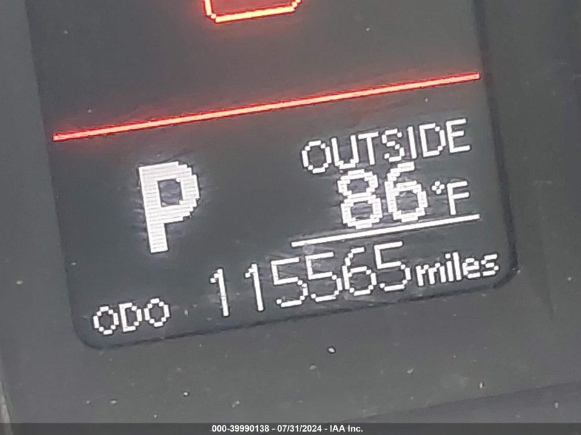 2018 TOYOTA COROLLA LE - 5YFBURHE8JP769533