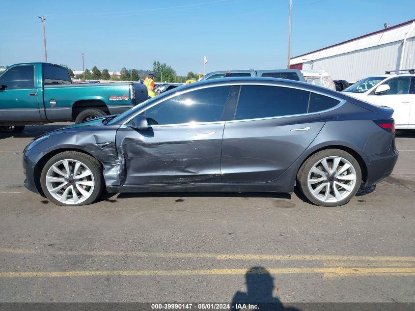 2018 Tesla Model 3 Long Range/Performance VIN: 5YJ3E1EBXJF103797 Lot: 39990147