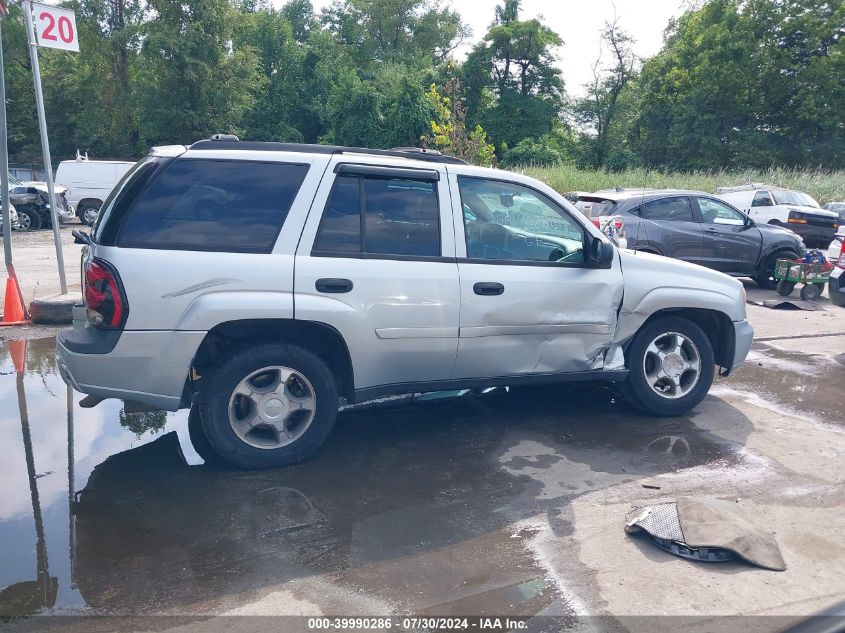 2007 Chevrolet Trailblazer Ls VIN: 1GNDS13S872251661 Lot: 39990286