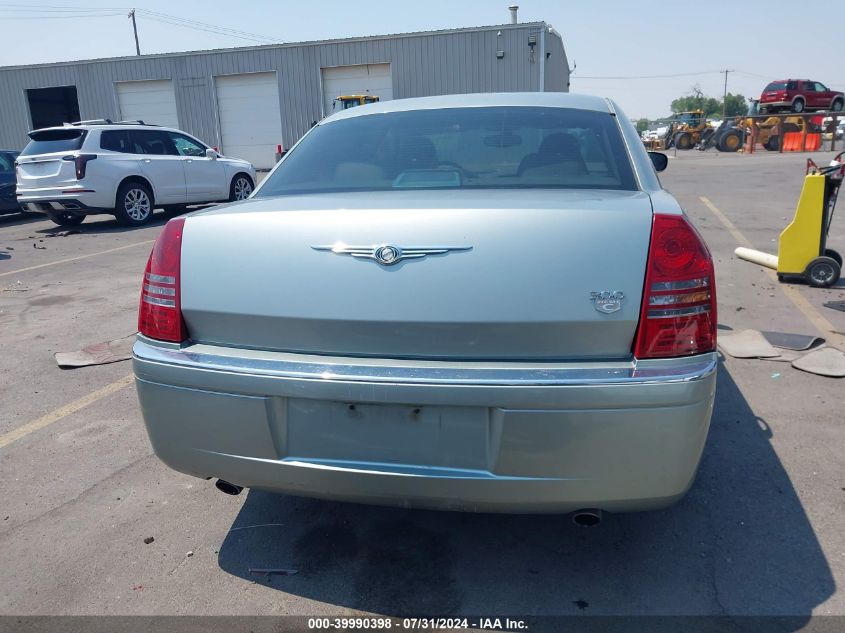 2005 Chrysler 300C VIN: 2C3JA63H15H573289 Lot: 39990398