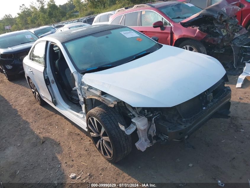 2018 Volkswagen Passat 3.6L V6 Gt VIN: 1VWJM7A34JC037219 Lot: 39990529