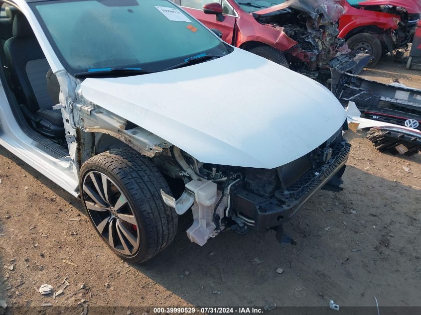 2018 Volkswagen Passat 3.6L V6 Gt VIN: 1VWJM7A34JC037219 Lot: 39990529