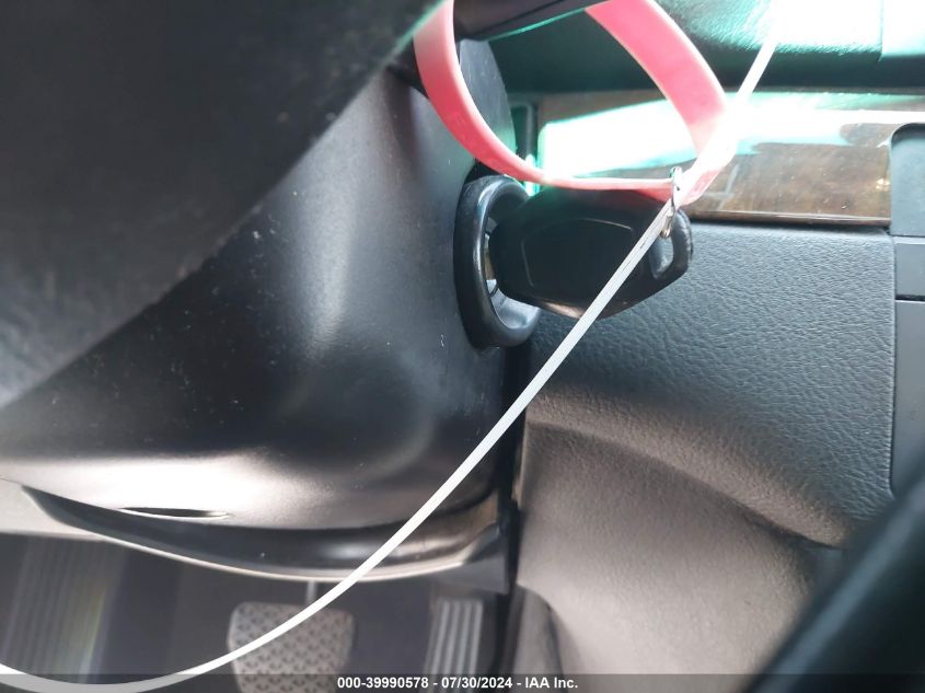 2003 BMW 330I VIN: WBAEV53423KM30699 Lot: 39990578