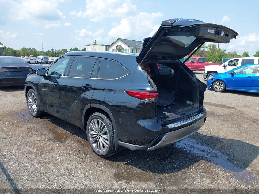 VIN 5TDFZRBH7MS151203 2021 TOYOTA HIGHLANDER PLATINUM