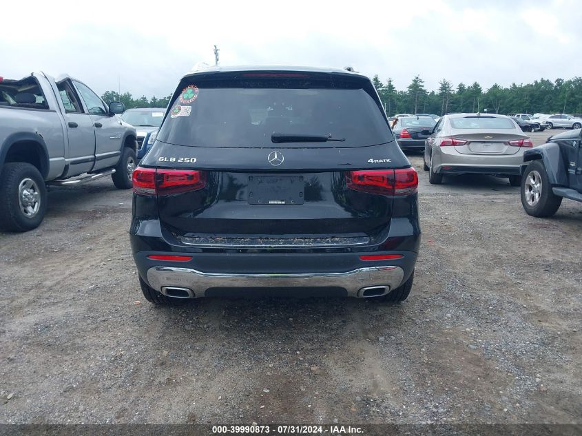 W1N4M4HB3MW097399 2021 Mercedes-Benz Glb 250 4Matic