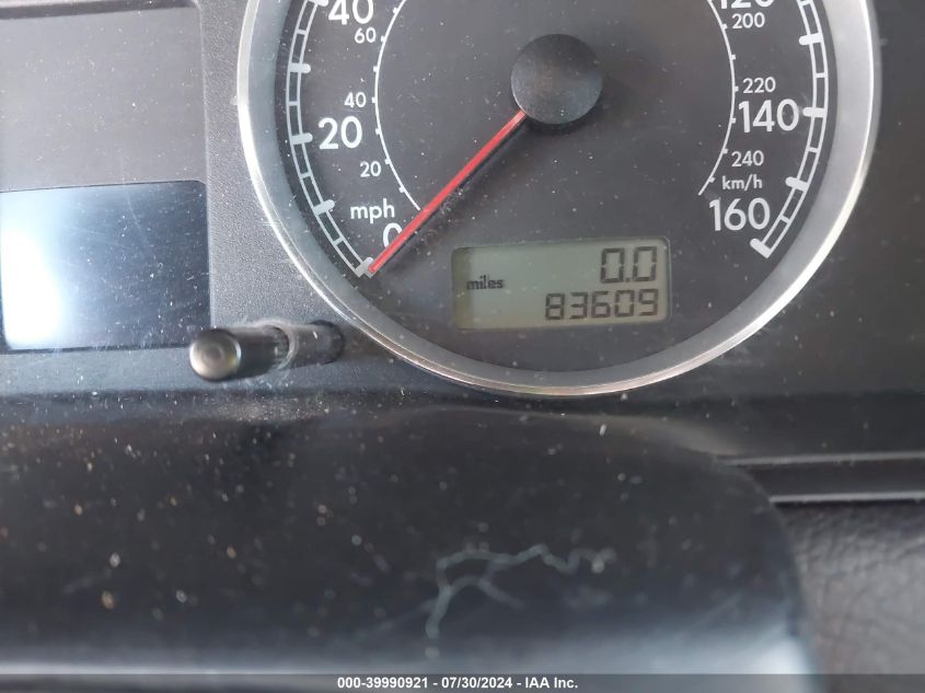 2004 Volkswagen Passat Gls VIN: WVWPD63B64P052930 Lot: 39990921