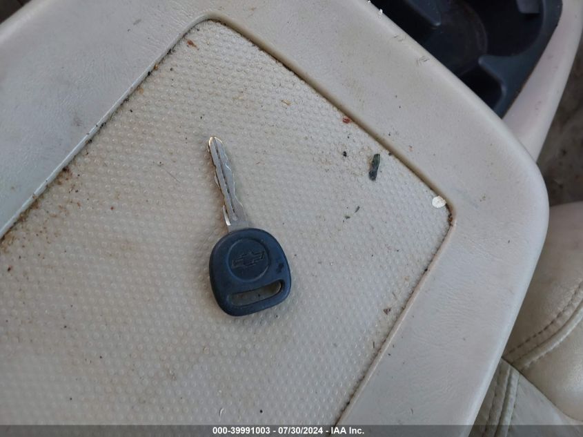 2002 Chevrolet Tahoe C1500 VIN: 1GNEC13Z52R154397 Lot: 39991003