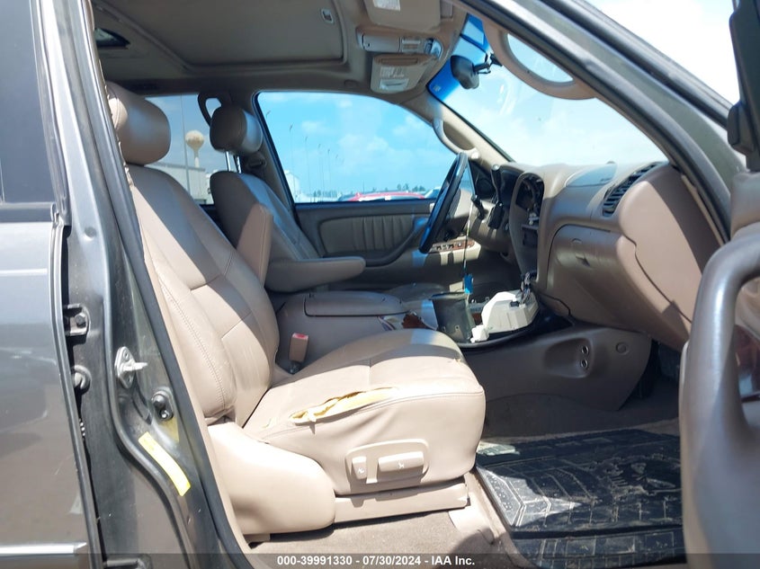 2003 Toyota Sequoia Limited VIN: 5TDZT38A03S149815 Lot: 39991330