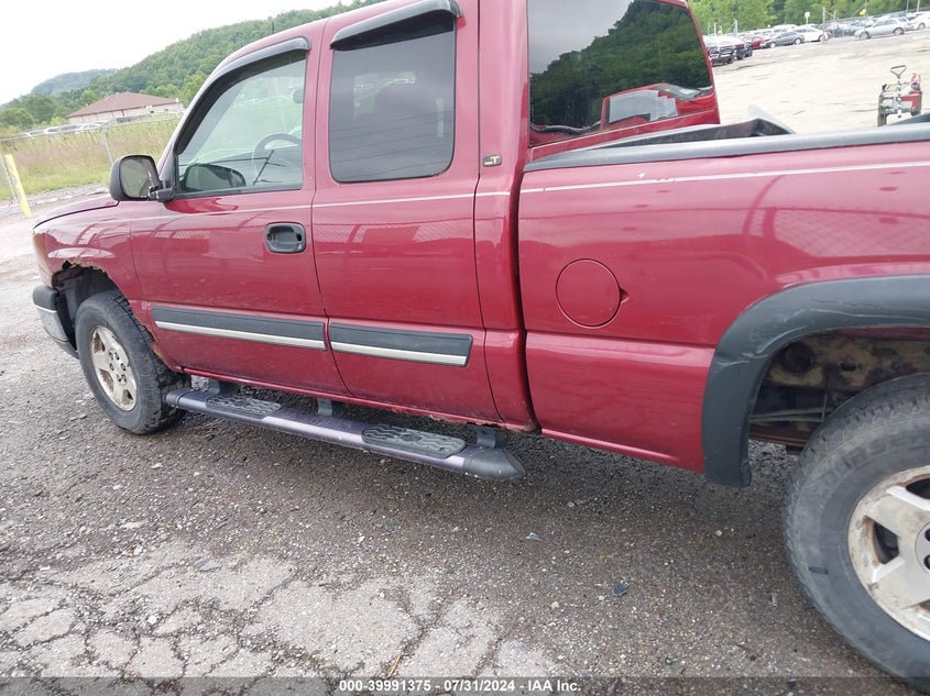 2004 Chevrolet Silverado K1500 VIN: 1GCEK19T24E379000 Lot: 39991375