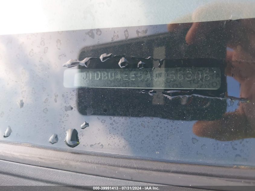 2010 Toyota Corolla Le VIN: JTDBU4EE5AJ066306 Lot: 39991413