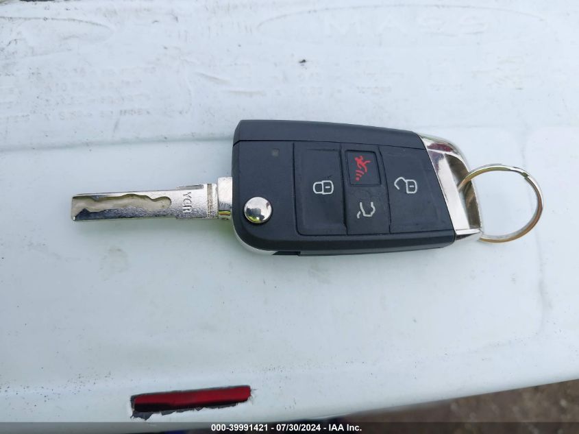 2017 VOLKSWAGEN GOLF GTI AUTOBAHN 4-DOOR/S 4-DOOR/SE 4-DOOR/SPORT 4-DOOR - 3VW447AU8HM010782