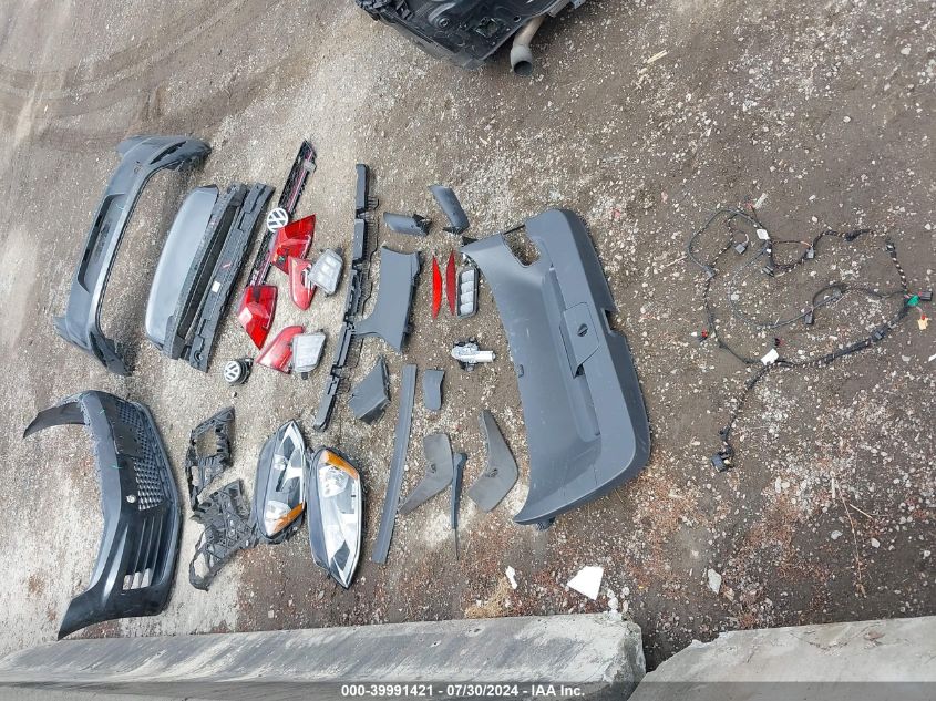 2017 VOLKSWAGEN GOLF GTI AUTOBAHN 4-DOOR/S 4-DOOR/SE 4-DOOR/SPORT 4-DOOR - 3VW447AU8HM010782