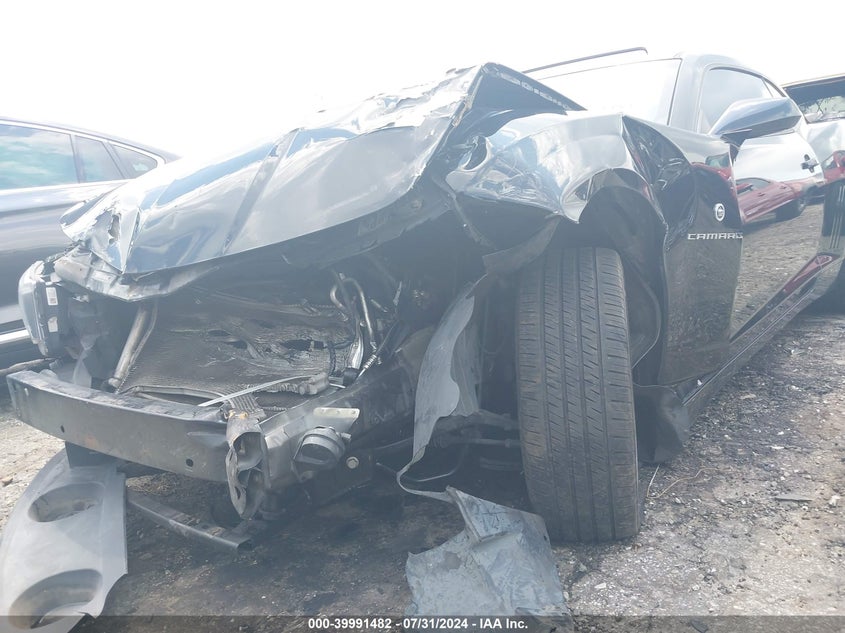 2015 Chevrolet Camaro 2Lt VIN: 2G1FF1E3XF9165725 Lot: 39991482