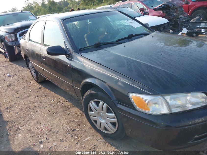 2000 Toyota Camry Le VIN: 4T1BG22K8YU979815 Lot: 39991544