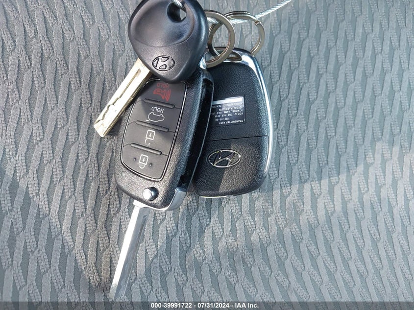 2016 Hyundai Santa Fe Sport VIN: 5XYZT3LB0GG317732 Lot: 39991722