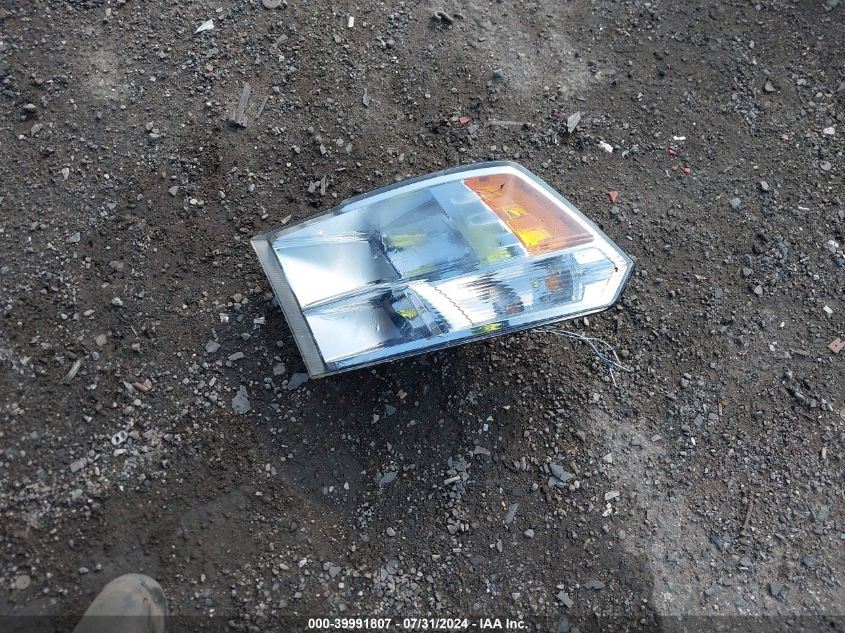 2017 Ram 1500 Express Quad Cab 4X4 6'4 Box VIN: 1C6RR7FT1HS620614 Lot: 39991807