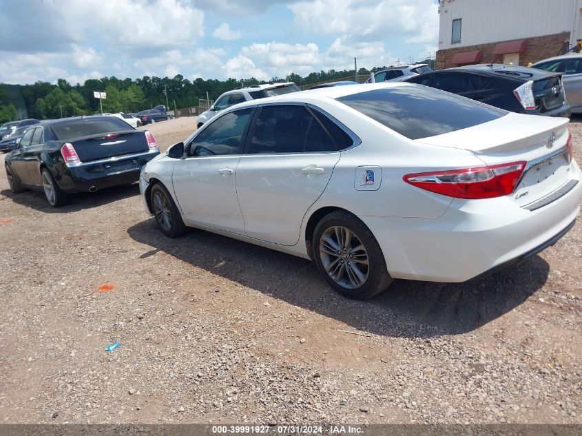 2016 Toyota Camry Le/Xle/Se/Xse VIN: 4T1BF1FK4GU256243 Lot: 40619665