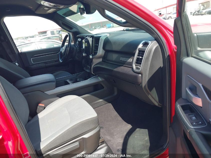 2022 Ram 3500 Big Horn 4X2 8' Box VIN: 3C63RPHL3NG106916 Lot: 39991937