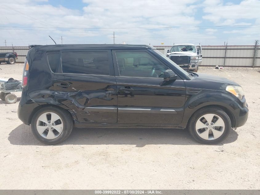 2011 Kia Soul + VIN: KNDJT2A2XB7350088 Lot: 39992022