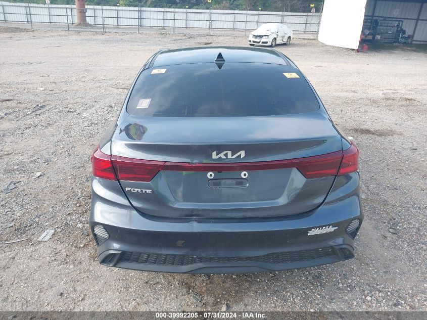 2023 Kia Forte Lxs VIN: 3KPF24AD0PE635752 Lot: 39992205