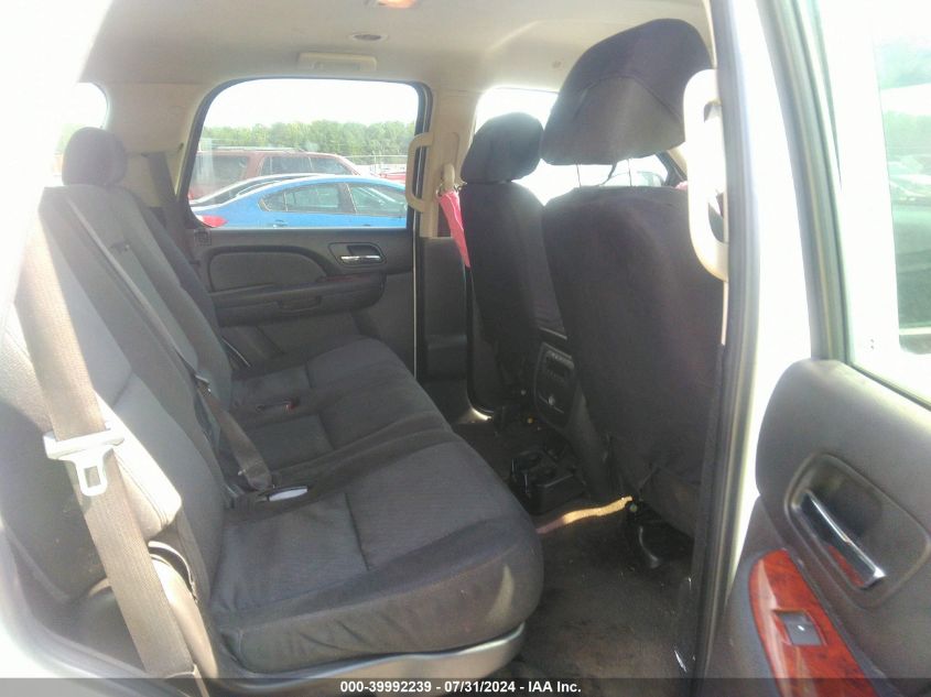 2010 Chevrolet Tahoe Ls VIN: 1GNUCAE00AR261141 Lot: 39992239