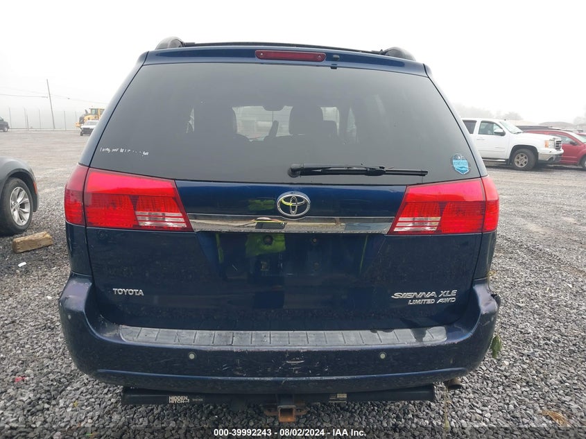 2005 Toyota Sienna Xle Limited VIN: 5TDBA22C55S053502 Lot: 39992243