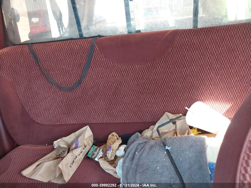 1997 Ford F-150 Lariat/Standard/Xl/Xlt VIN: 1FTDX1766VKD15510 Lot: 39992292