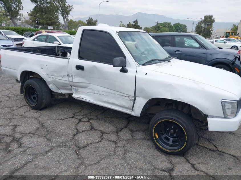 1994 Toyota Pickup 1/2 Ton Short Whlbase Stb VIN: 4TARN81A2RZ285836 Lot: 39992377