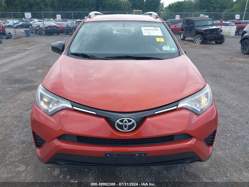2016 TOYOTA RAV4 LE - JTMBFREV9GJ102739