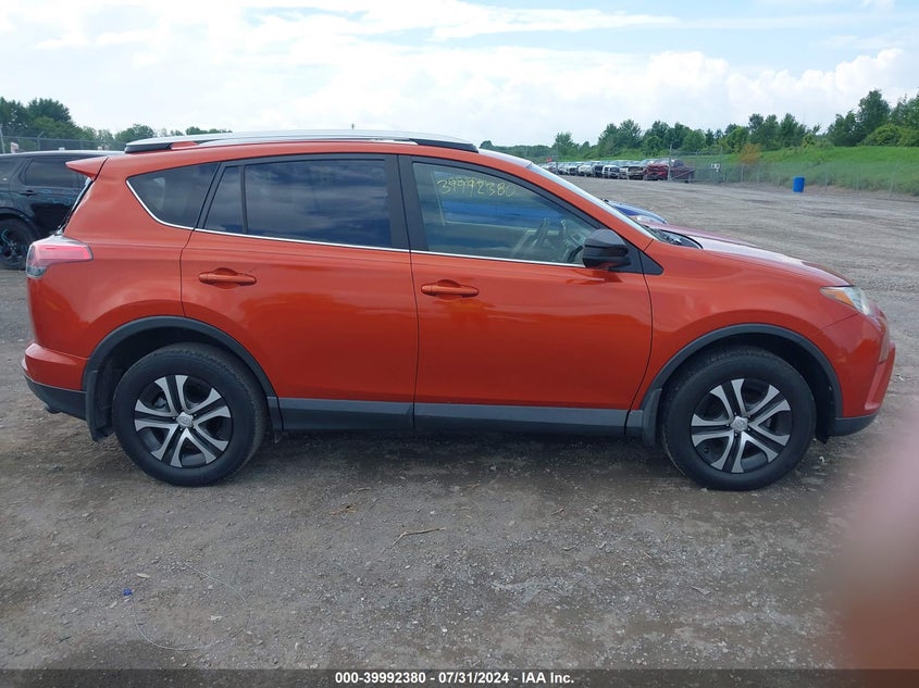 2016 TOYOTA RAV4 LE - JTMBFREV9GJ102739