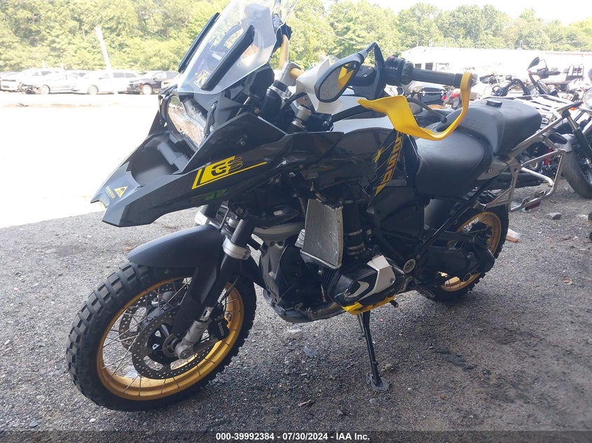 2022 BMW R 1250 GS WB10M0307N6F98365