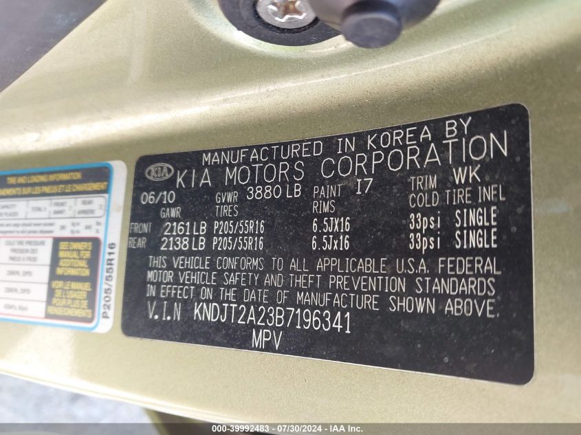 2011 Kia Soul + VIN: KNDJT2A23B7196341 Lot: 39992483