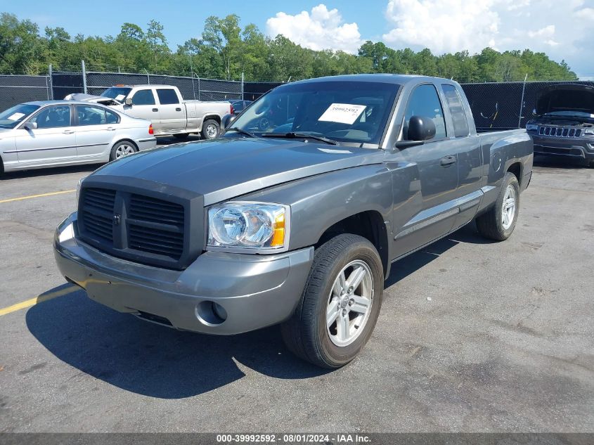 2007 Dodge Dakota Slt VIN: 1D7HW42PX7S253897 Lot: 39992592