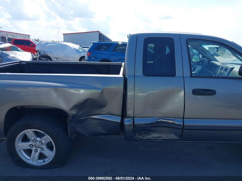 2007 Dodge Dakota Slt VIN: 1D7HW42PX7S253897 Lot: 39992592