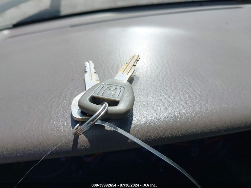 2001 Honda Odyssey Lx VIN: 2HKRL18581H611600 Lot: 39992654