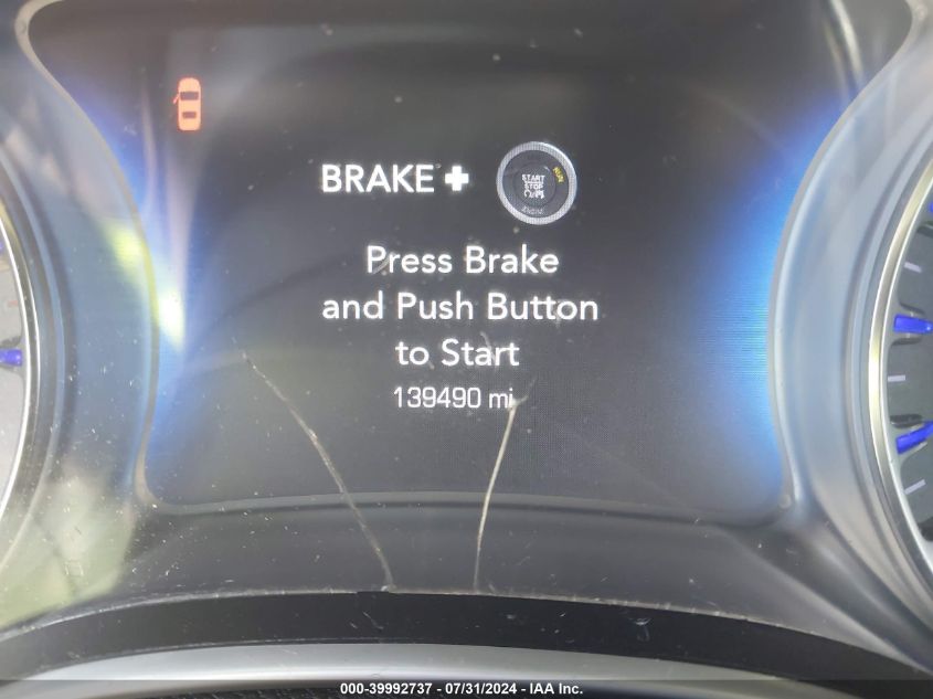 2015 Chrysler 300 Limited VIN: 2C3CCAAGXFH772553 Lot: 39992737