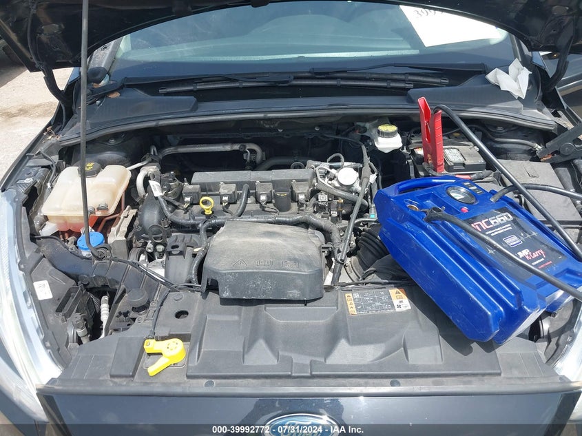 VIN 1FADP3N20JL232970 2018 FORD FOCUS TITANIUM