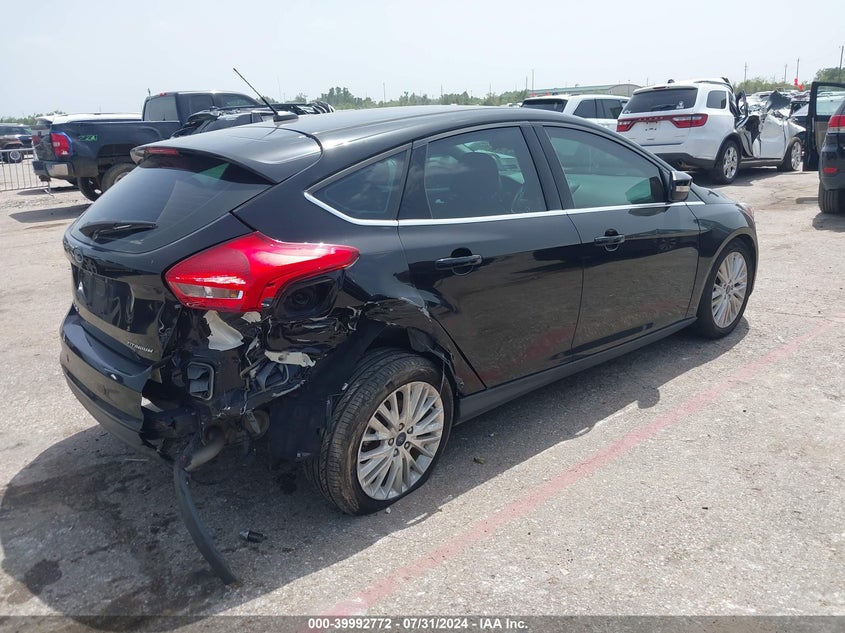 VIN 1FADP3N20JL232970 2018 FORD FOCUS TITANIUM