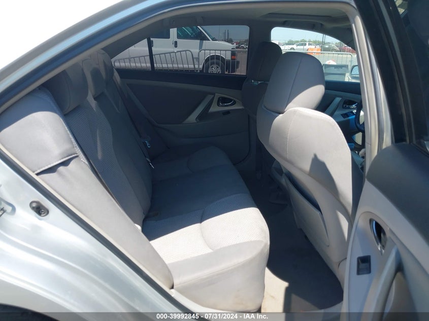 2007 Toyota Camry Se VIN: 4T1BE46K37U690528 Lot: 39992845