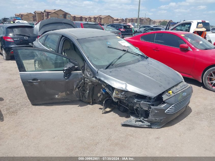 1FADP3J26HL272633 2017 FORD FOCUS - Image 1