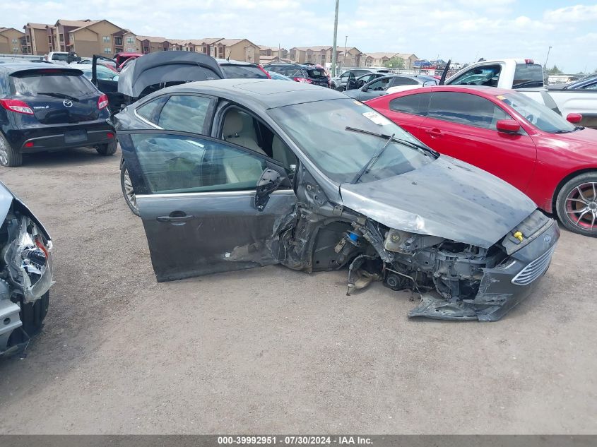 2017 Ford Focus Titanium VIN: 1FADP3J26HL272633 Lot: 39992951