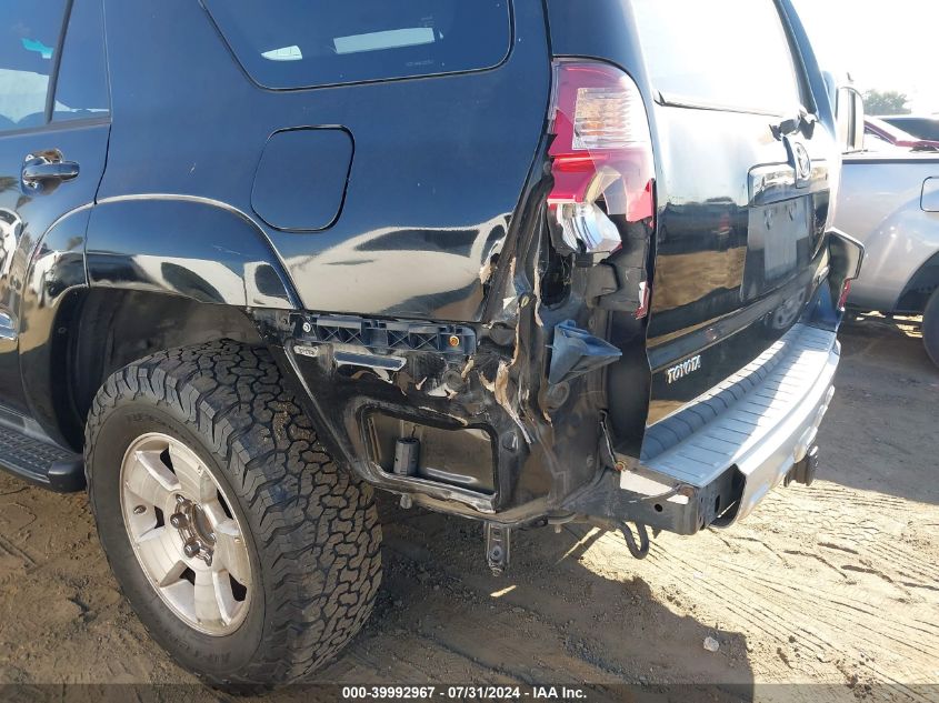 2004 Toyota 4Runner Sr5 V6 VIN: JTEZU14R040023631 Lot: 39992967