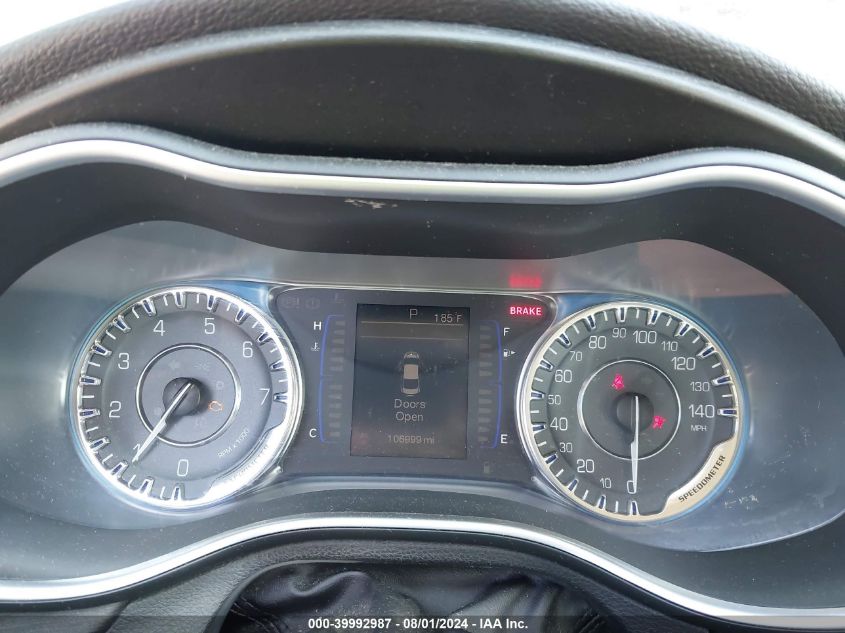 2015 Chrysler 200 Limited VIN: 1C3CCCAB0FN675899 Lot: 39992987